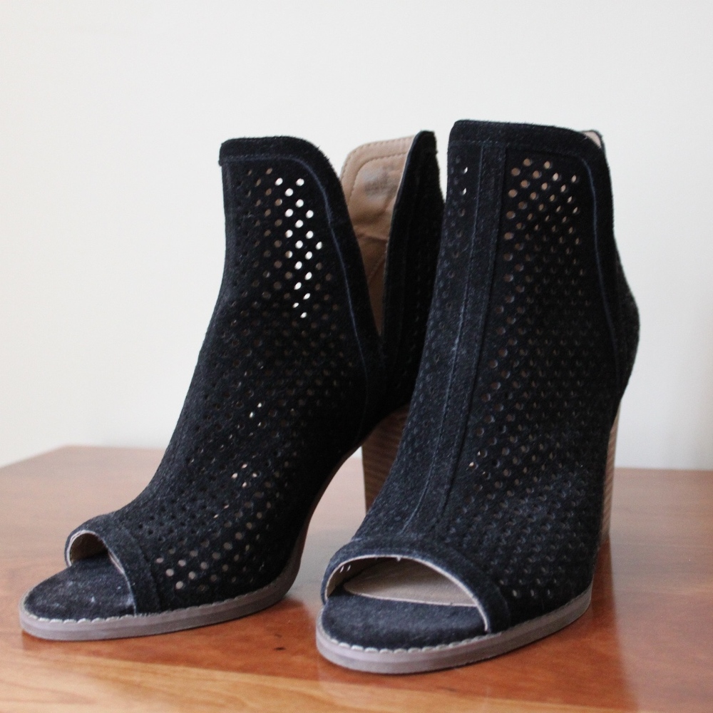 Lucky Brand Larise Peep Toe Ankle Boot